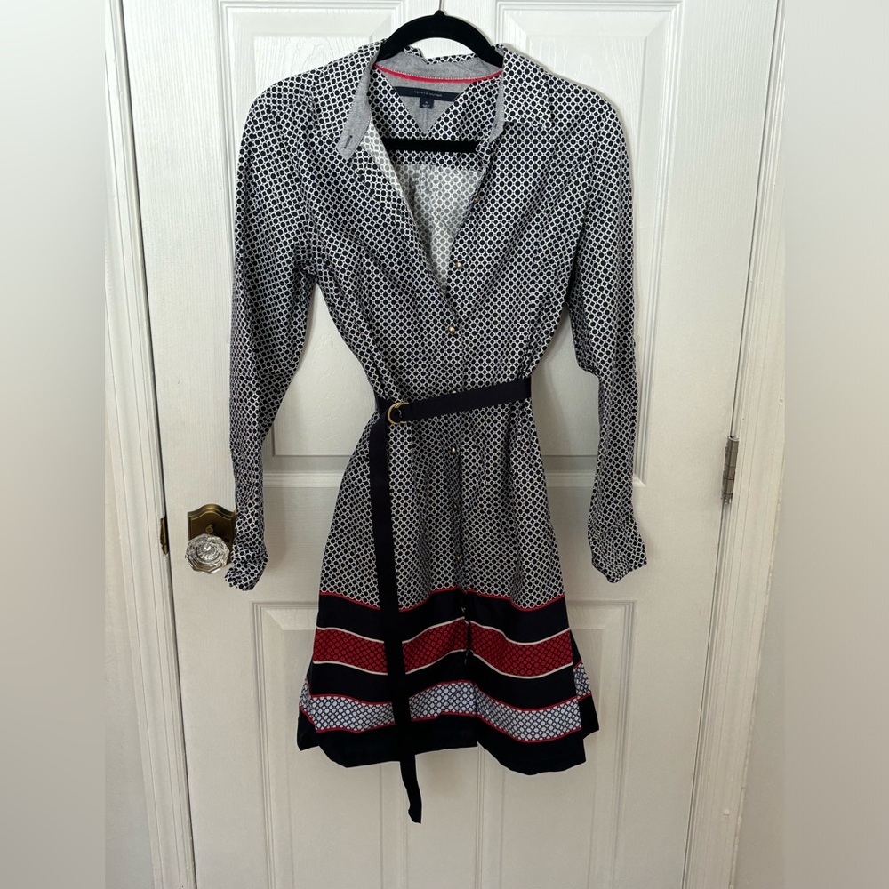 Tommy Hilfiger Dress with buttons and belt